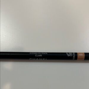 CHANEL Intense Eye Pencil - Clair Shade